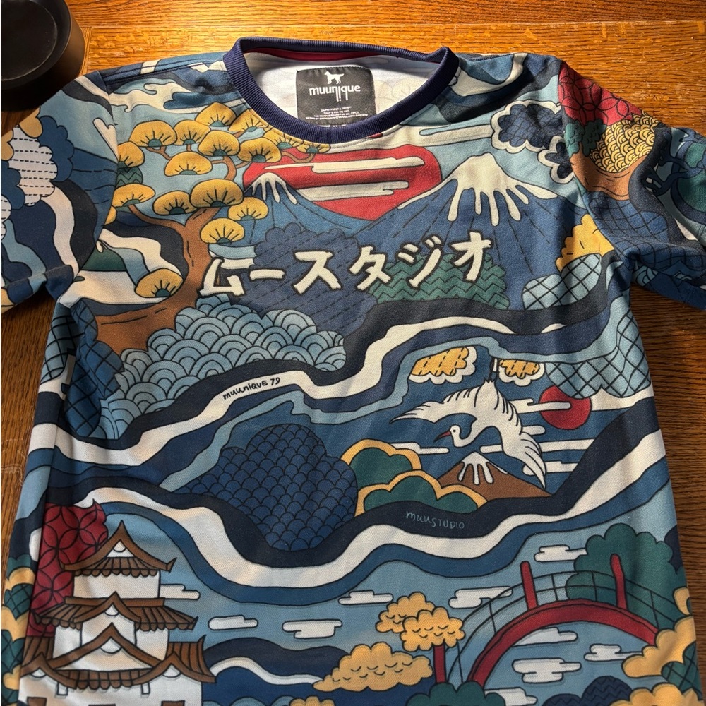 Muunique Multicolor Graphic Crewneck Tshirt Blue Red Yellow